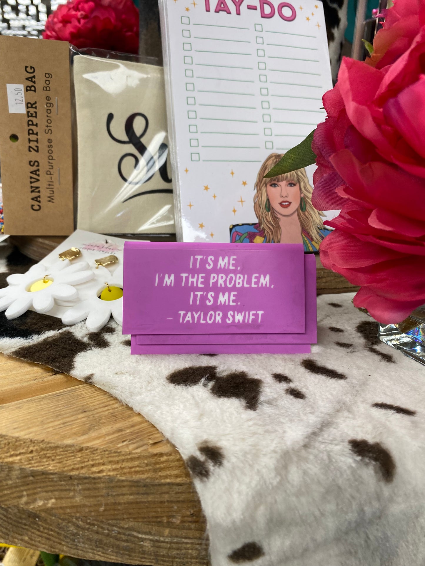 Taylor Swift It’s Me, I’m the Problem sign